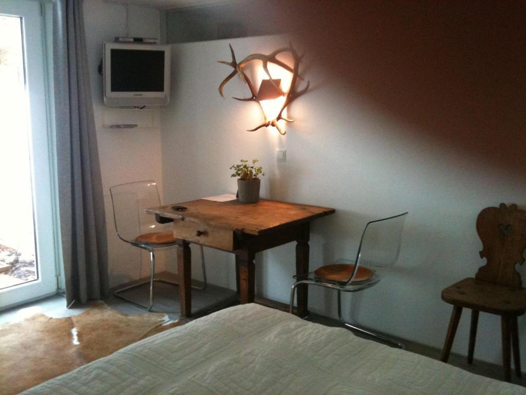 Studio Am See Apartamento Sankt Gilgen Habitación foto